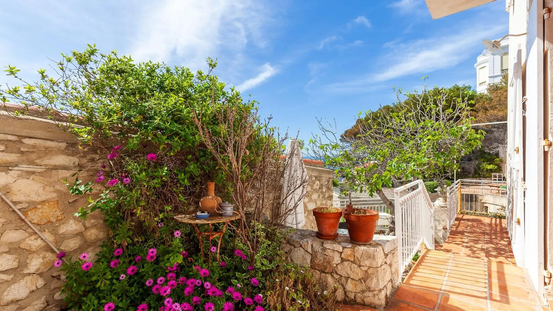 L'Aiguade - Cassis Apartamento 0*,